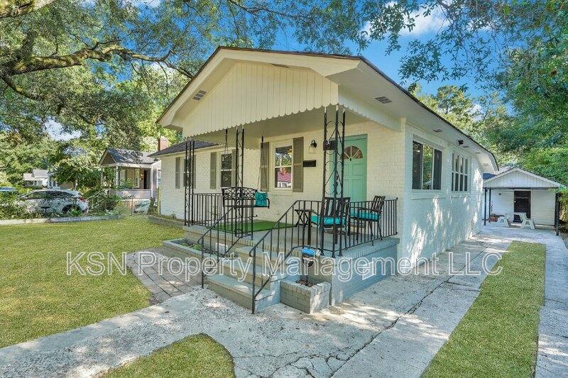 House for rent at 1928 Hawthorne St, Savannah, GA 31404