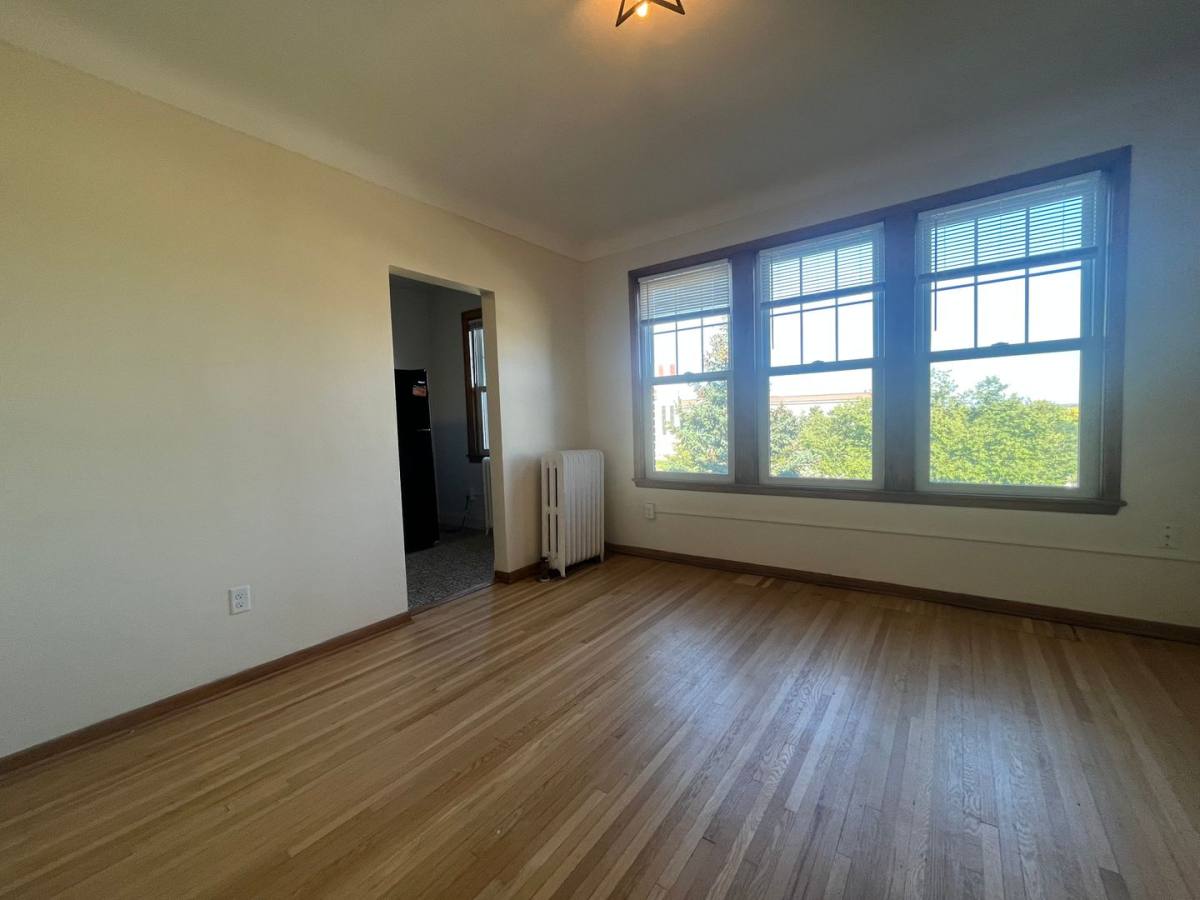 Apartment for rent at 170 Summit Ave, St. Paul, MN 55102