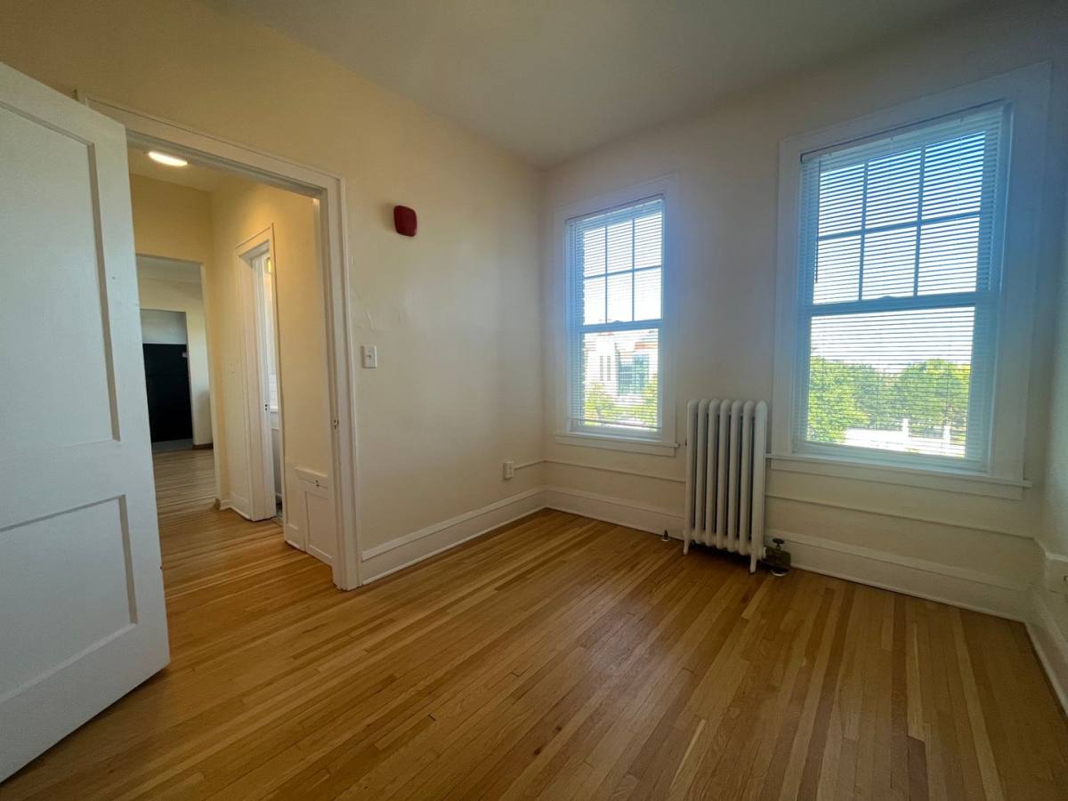 Apartment for rent at 170 Summit Ave, St. Paul, MN 55102