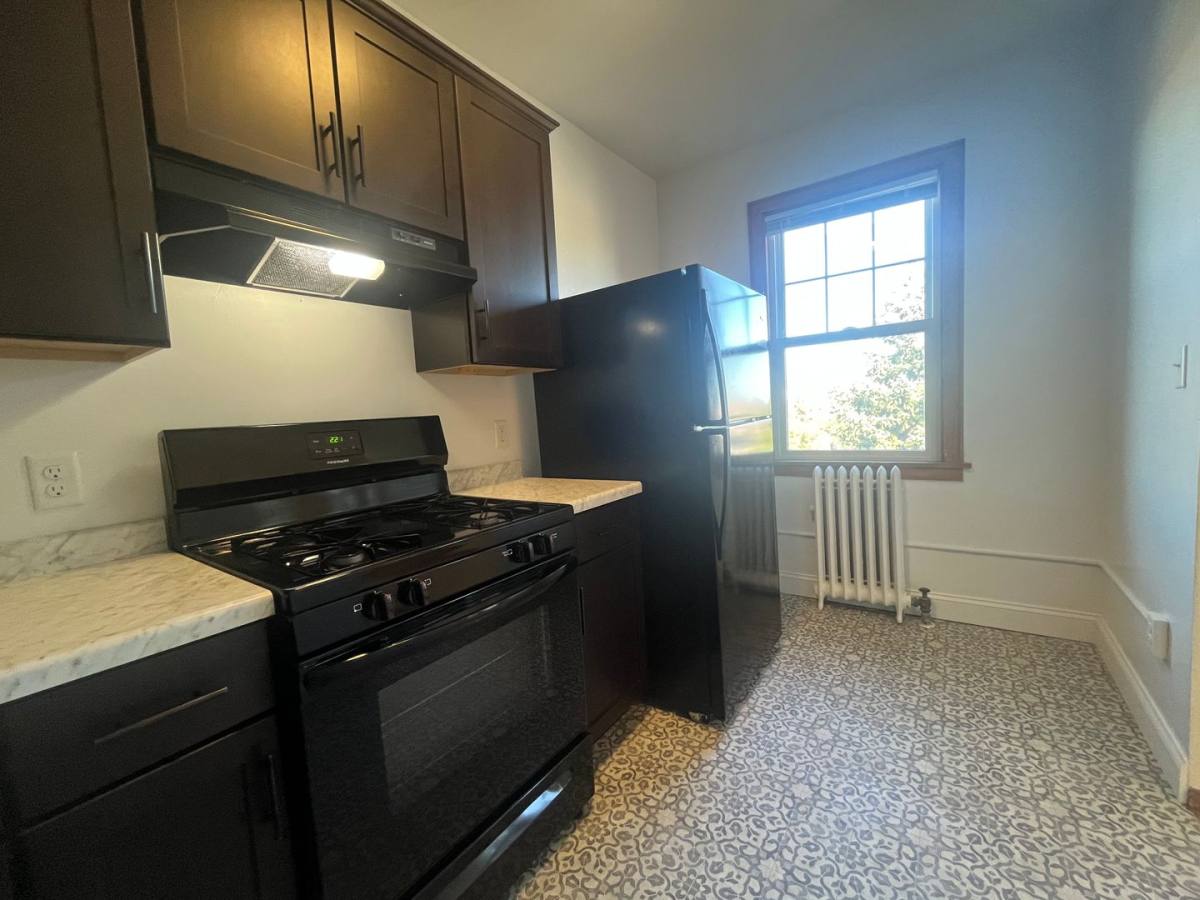Apartment for rent at 170 Summit Ave, St. Paul, MN 55102