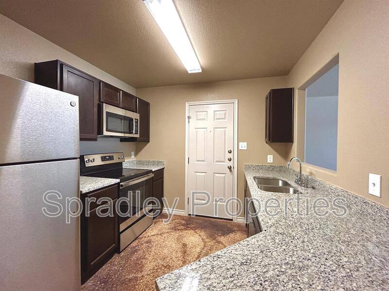 Apartment for rent at 1008B Llano Court, Belton, TX 76513