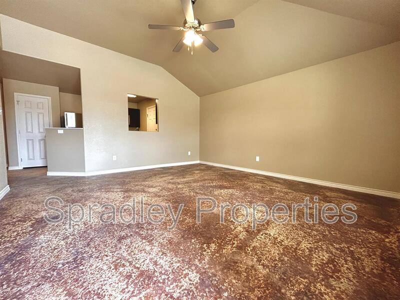 Apartment for rent at 1008B Llano Court, Belton, TX 76513