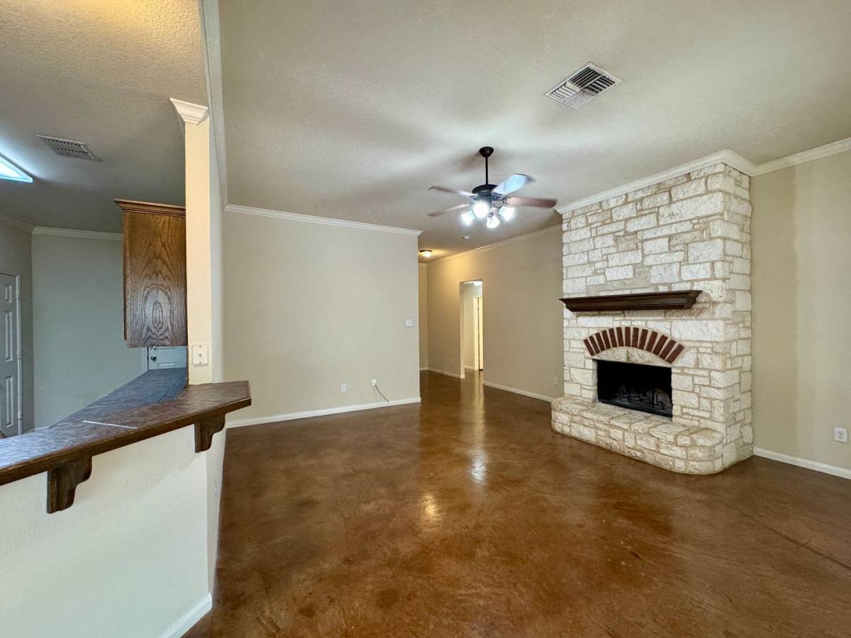 House for rent at 304 A Chapel Trail Circle, Woodway, TX 76712