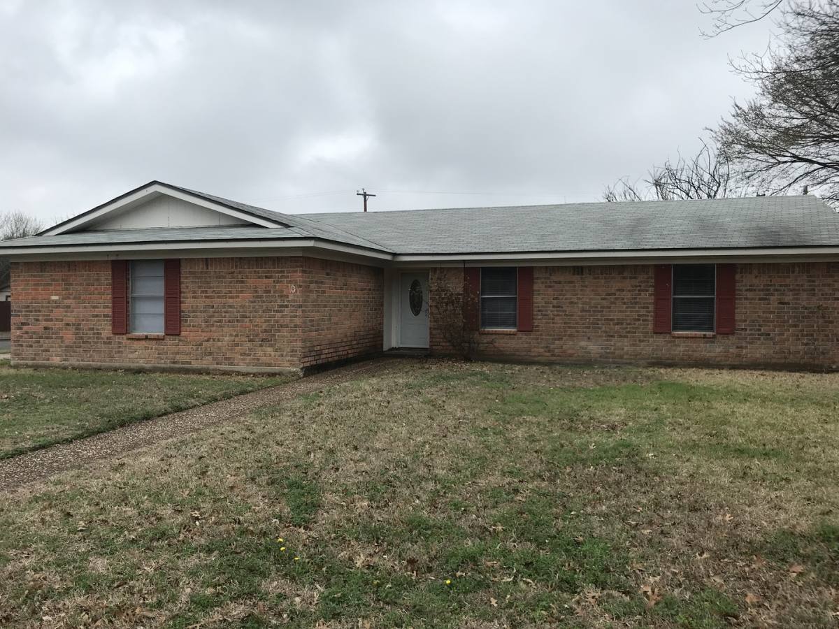 House for rent at 148 Bowie, Hewitt, TX 76643