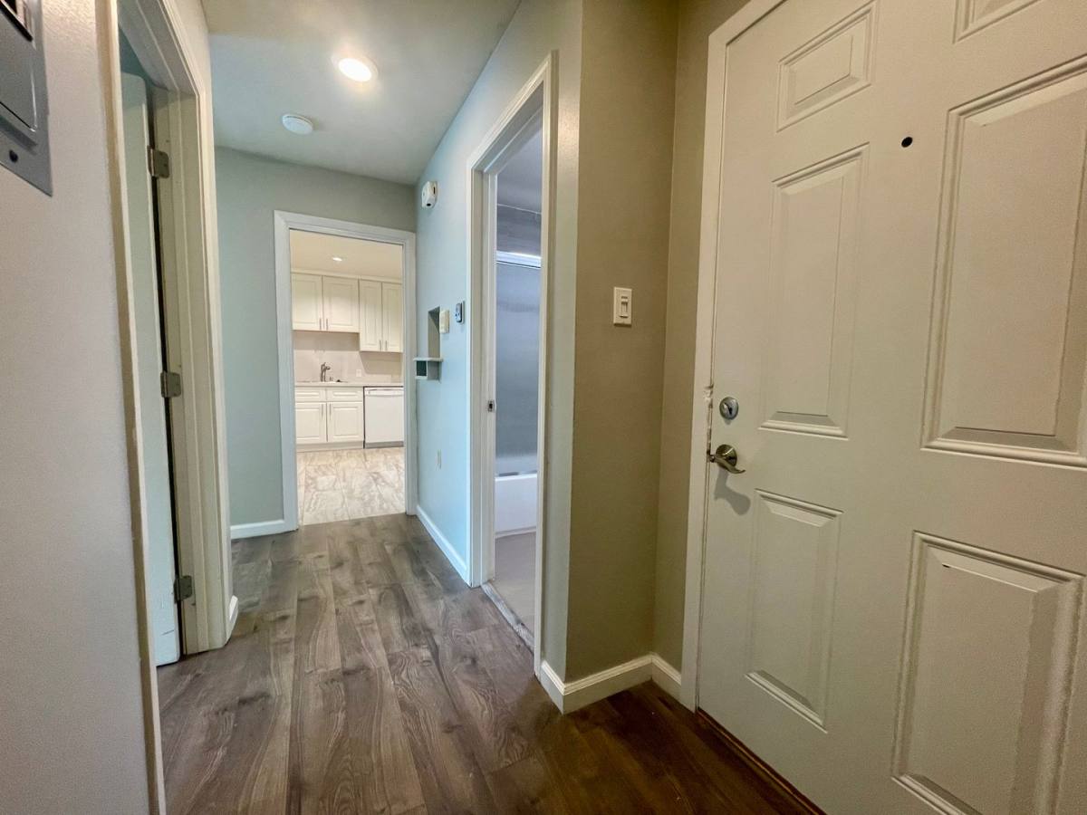 Apartment for rent at 4041 Lincoln Way 1107R, San Francisco, CA 94122