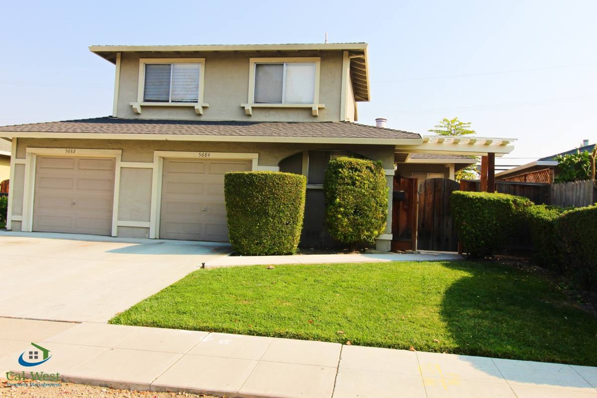 Apartment for rent at 5684 Chesbro Ave, San Jose, CA 95123