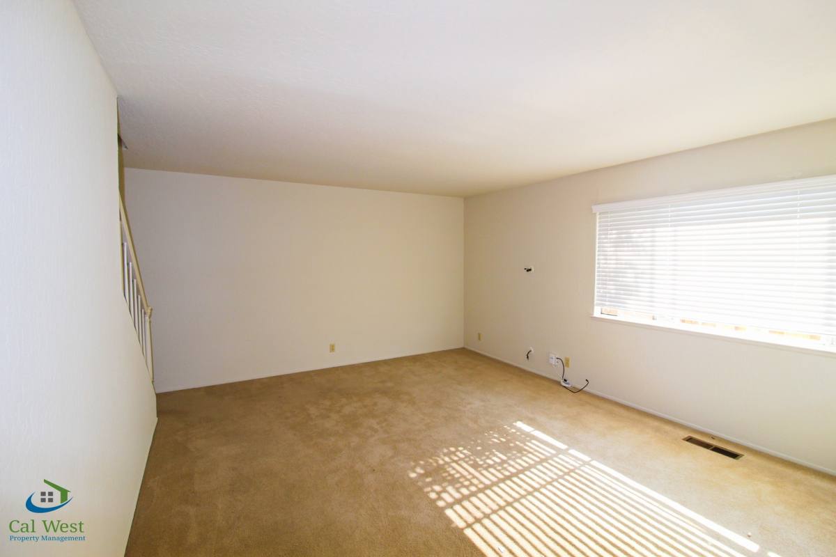 Apartment for rent at 5684 Chesbro Ave, San Jose, CA 95123