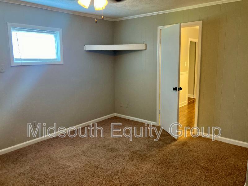 House for rent at 54 Monroe Ave, Jackson, TN 38301