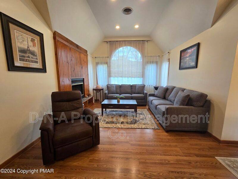 Condo for rent at 352 Hollow Rd #11, East Stroudsburg, PA 18302