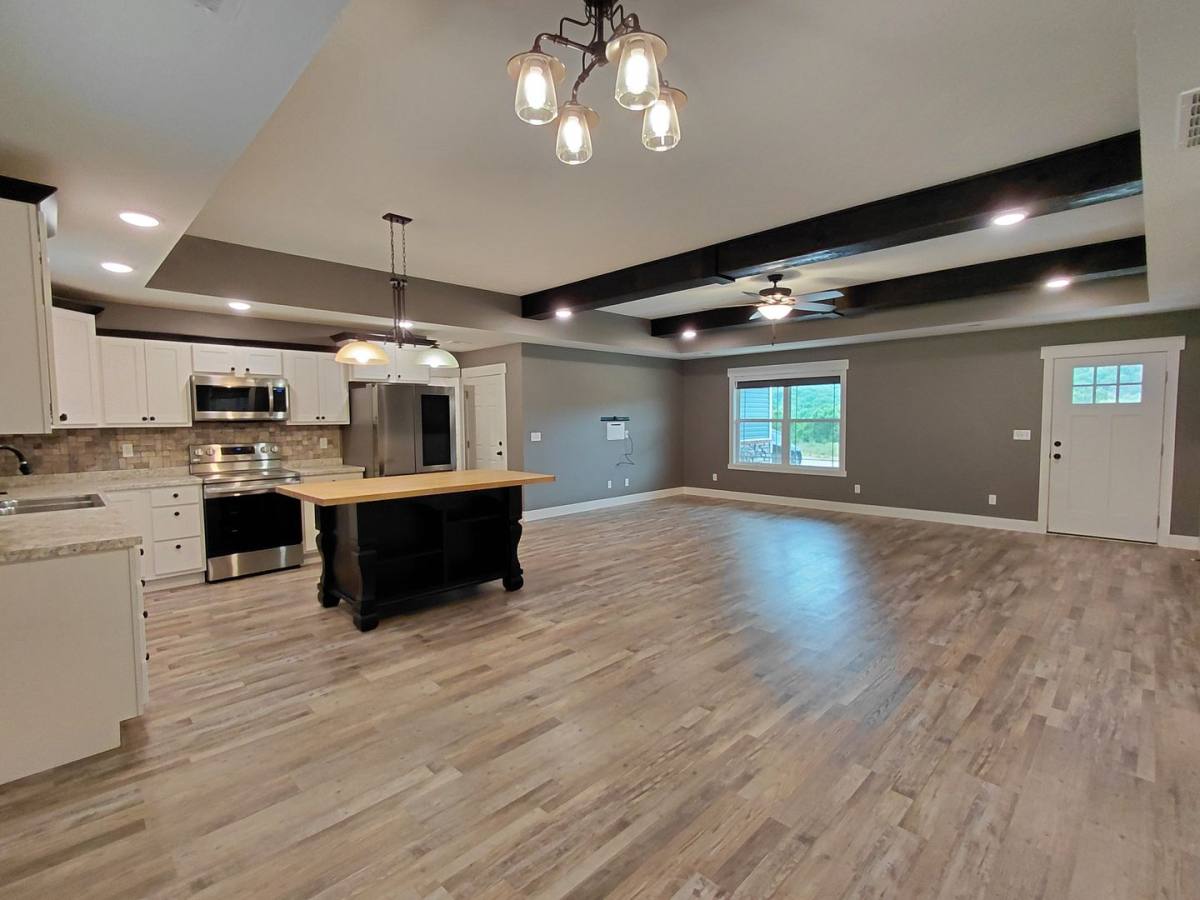 House for rent at 20955 Halifax Dr, Saint Robert, MO 65584