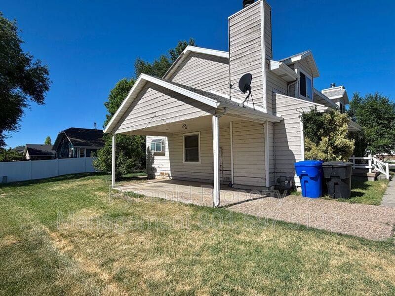 House for rent at 1099 Shepard Lane, Farmington, UT 84025