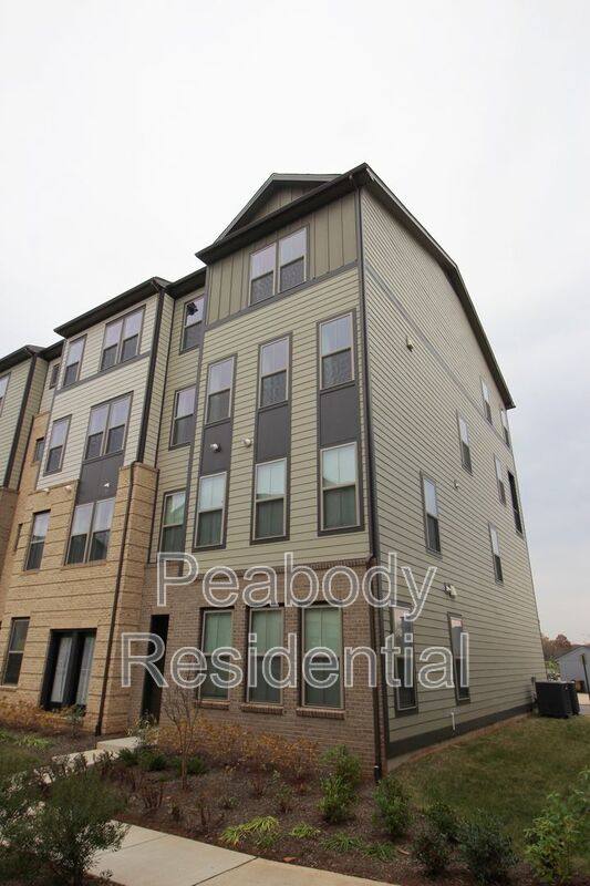 Townhouse for rent at 45942 Raven Terrace, Sterling, VA 20165