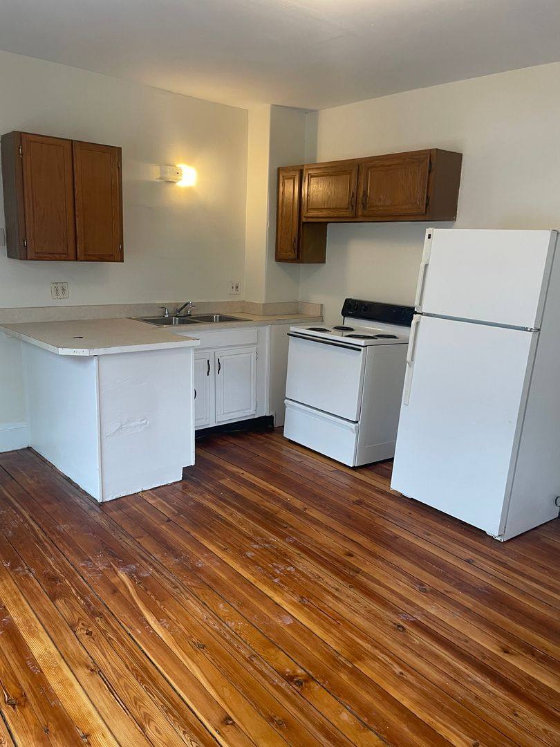 Apartment for rent at 178 Brown St, Westbrook, ME 04092