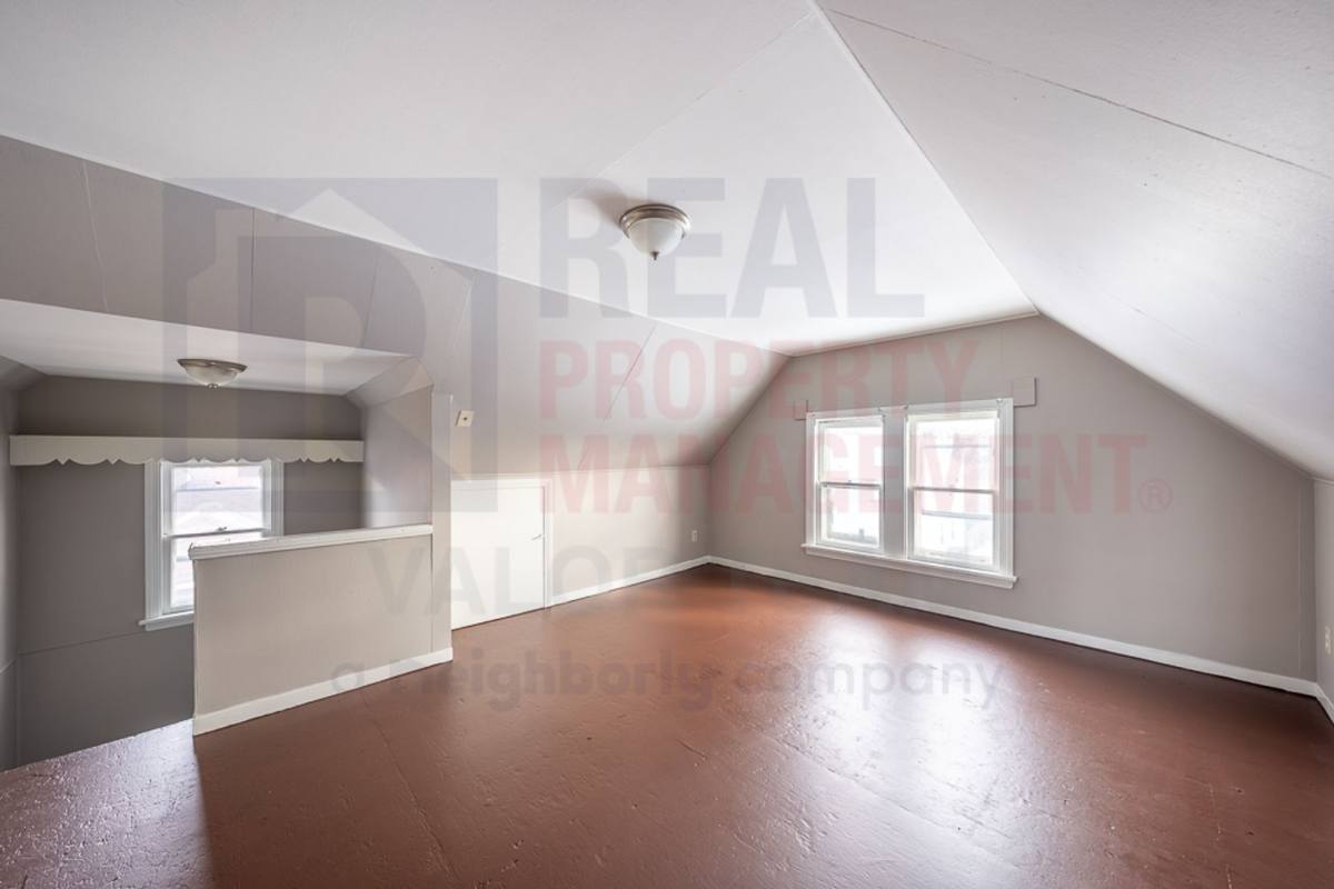 House for rent at 8107 Goodman Ave, Cleveland, OH 44105