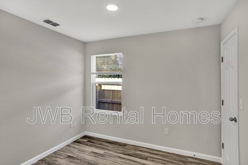 House for rent at 1362 Florida Ave, Jacksonville, FL 32206