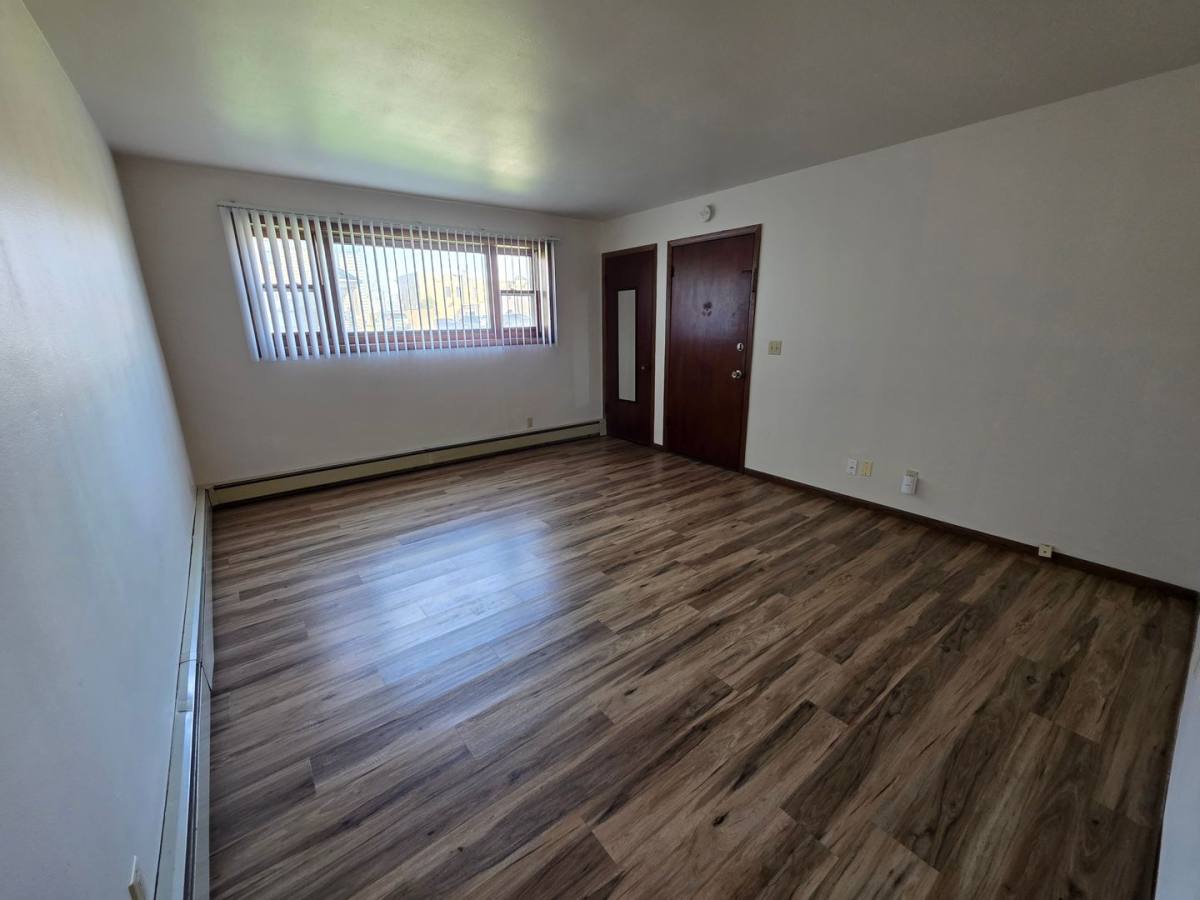 Apartment for rent at 221 W 10th Ave, Oshkosh, WI 54902