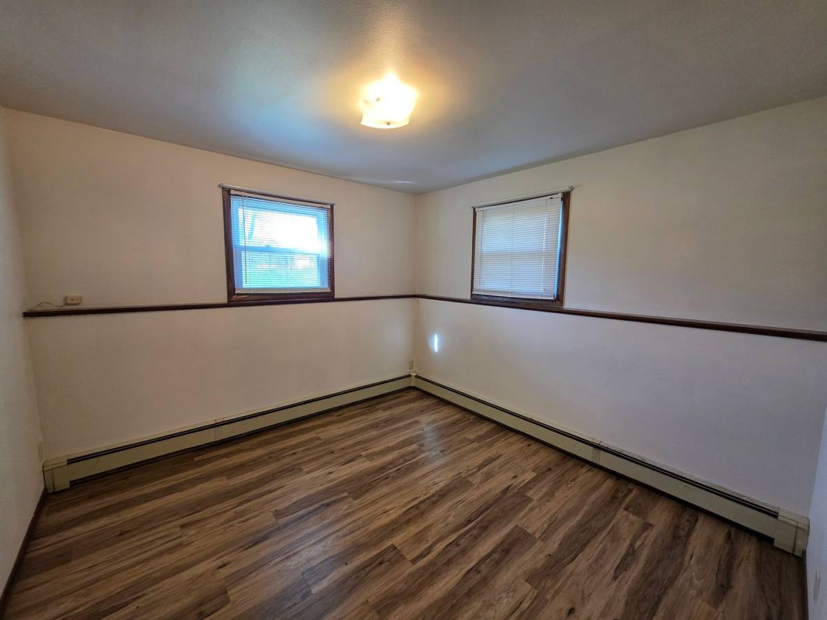 Apartment for rent at 221 W 10th Ave, Oshkosh, WI 54902
