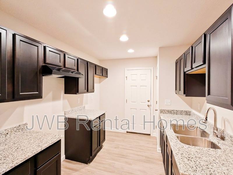 House for rent at 3848 Soutel Dr, Jacksonville, FL 32208