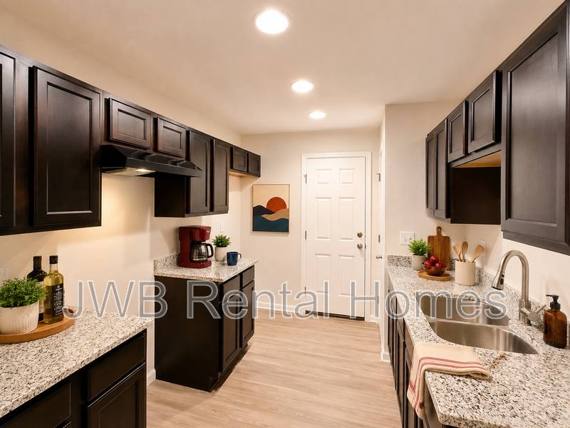 House for rent at 3848 Soutel Dr, Jacksonville, FL 32208