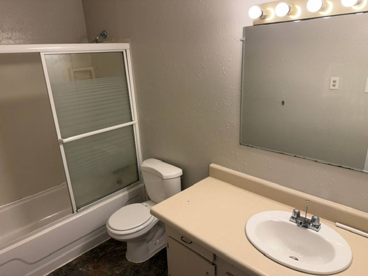 Apartment for rent at 900 Mountain Creek Rd #S343, Chattanooga, TN 37405