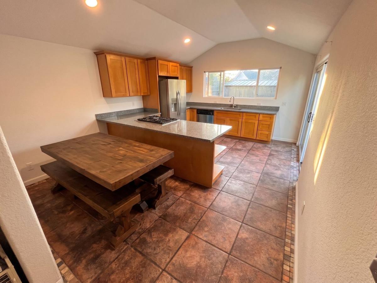House for rent at 867 Via Mariposa, San Lorenzo, CA 94580