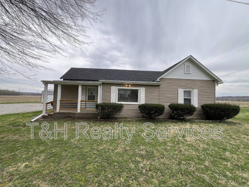 House for rent at 3180 Blue Bluff Rd, Martinsville, IN 46151