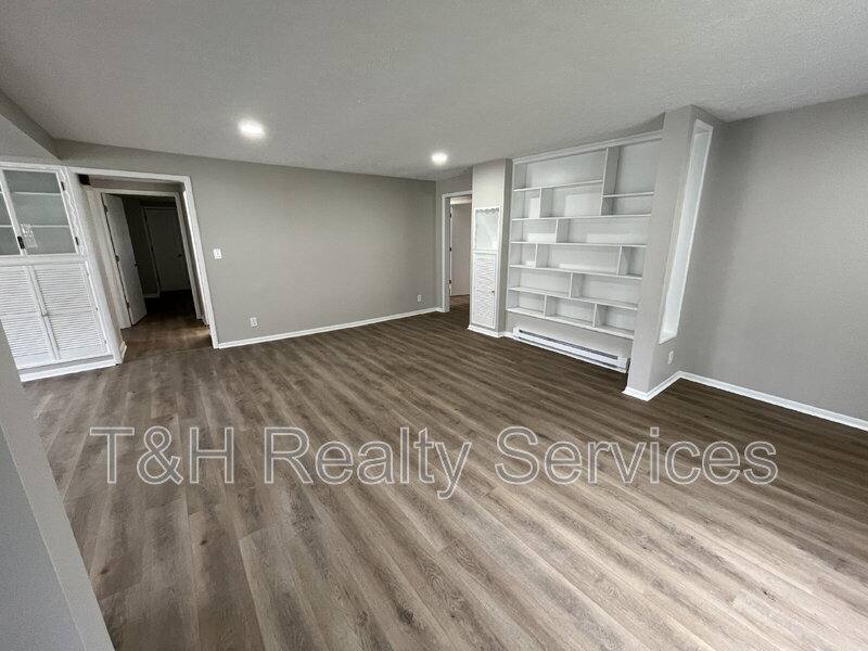 House for rent at 3180 Blue Bluff Rd, Martinsville, IN 46151