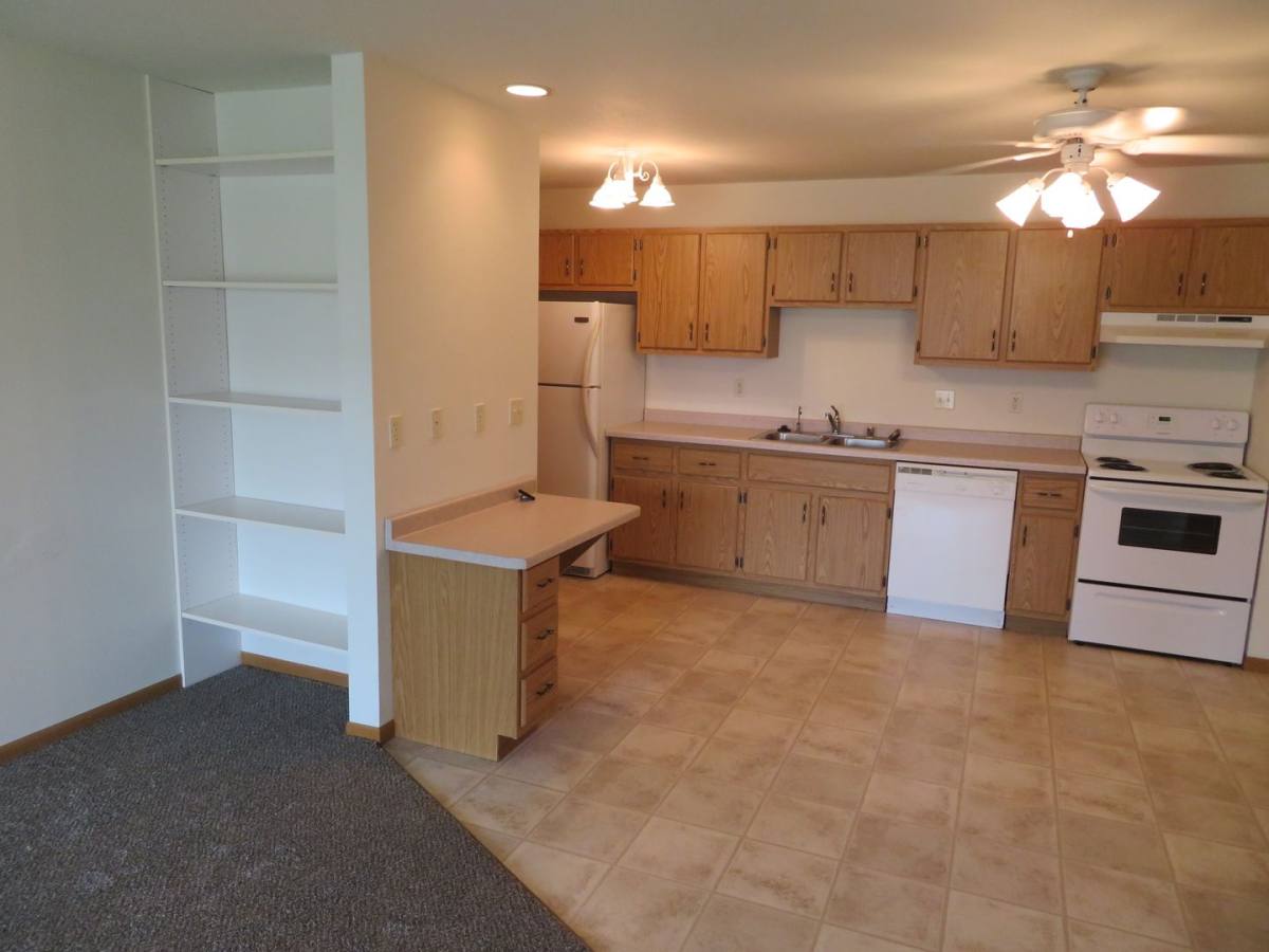 Apartment for rent at 606 W State St, Hartford, WI 53027