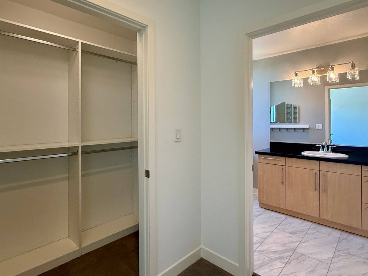 Apartment for rent at 88 Bush St, San Jose, CA 95126