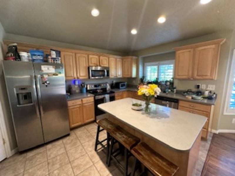 House for rent at 13294 Cherry Crest Dr, Draper, UT 84020
