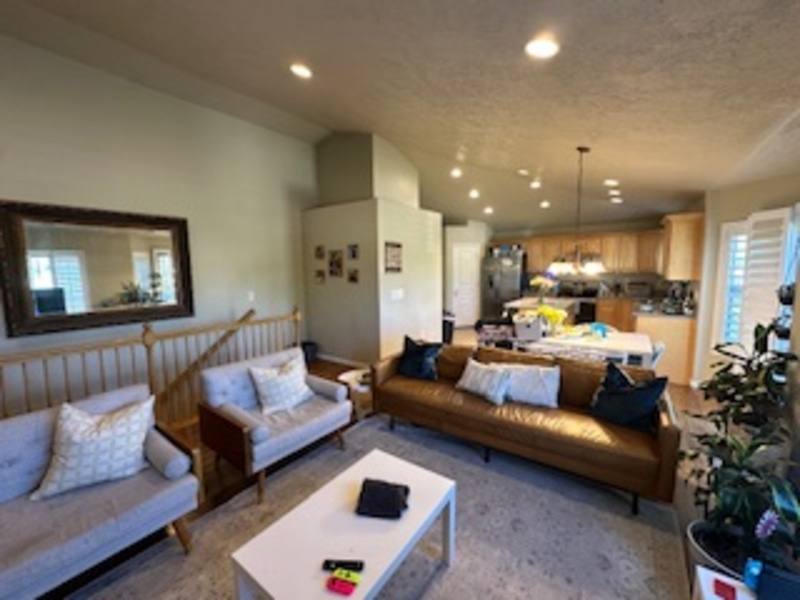 House for rent at 13294 Cherry Crest Dr, Draper, UT 84020