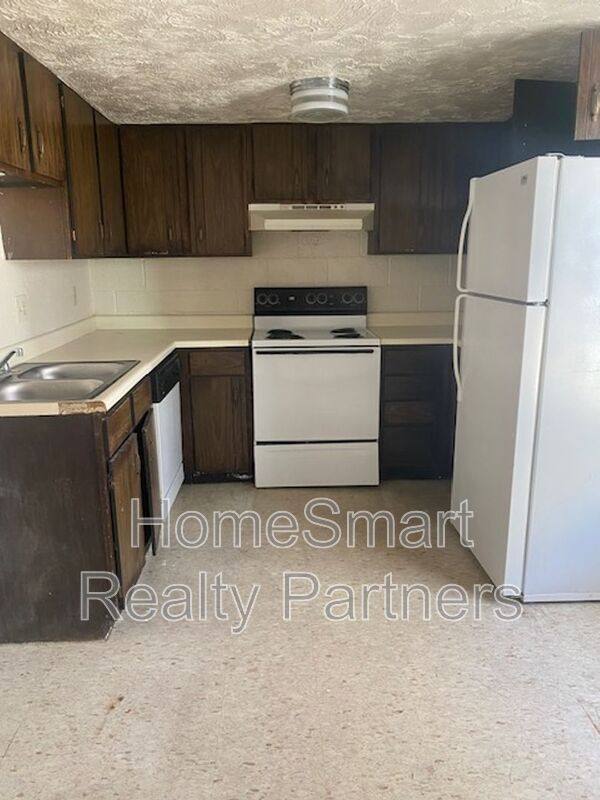 House for rent at 165 F Monroe Ave, Green River, WY 82935