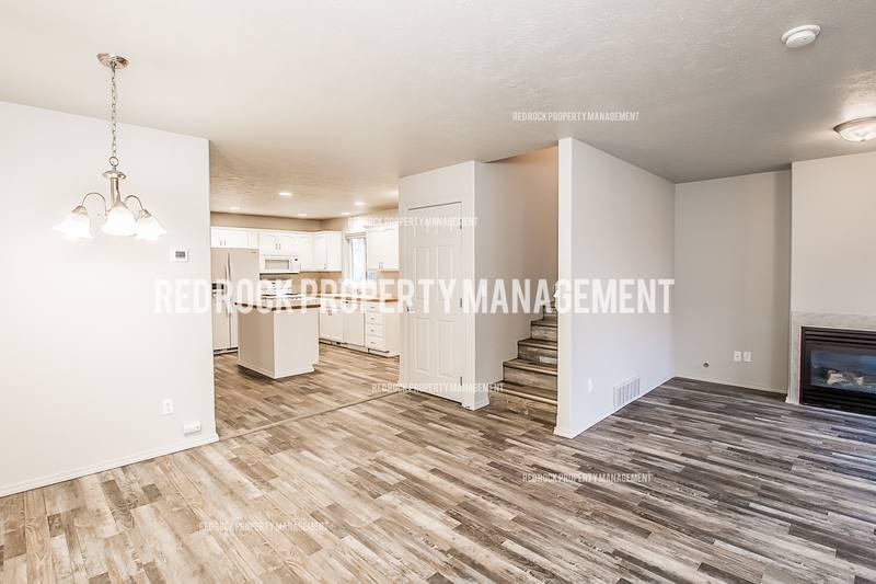 Townhouse for rent at 1603 Drummond St, Greenacres, WA 99016