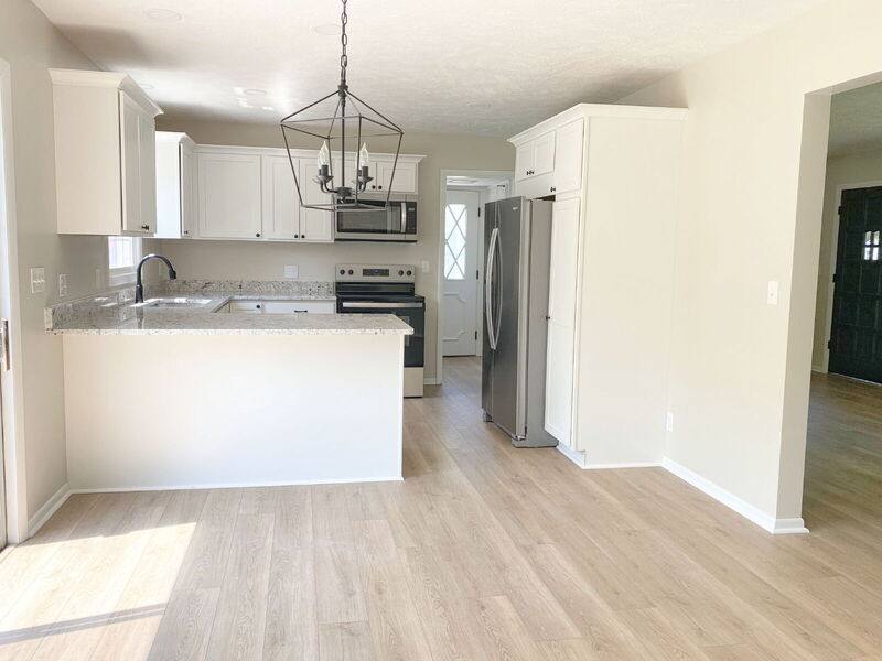 House for rent at 1010 N Hampton Dr NE, Grand Rapids, MI 49505