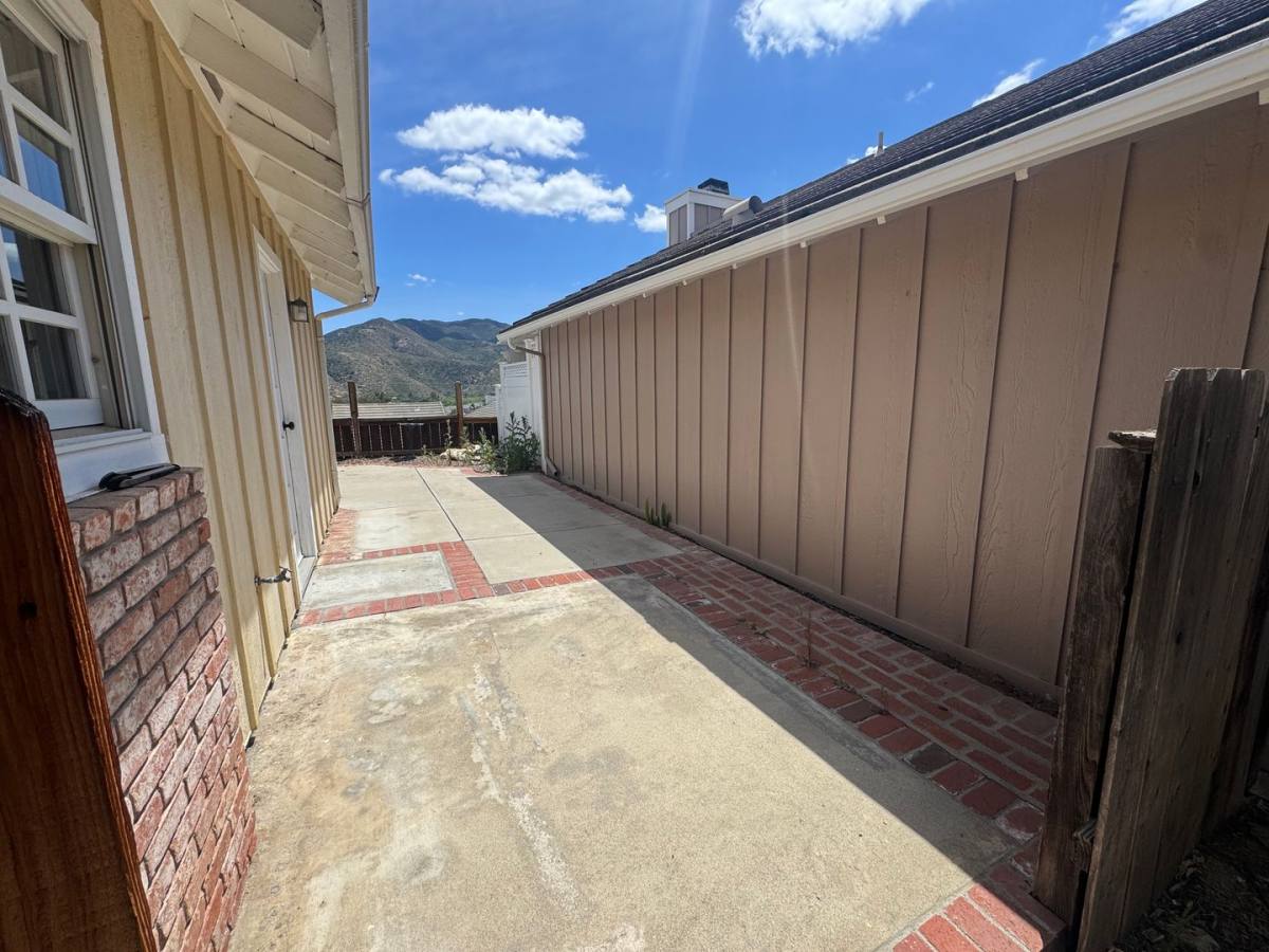 House for rent at 1217 Pearlbush Court, El Cajon, CA 92019