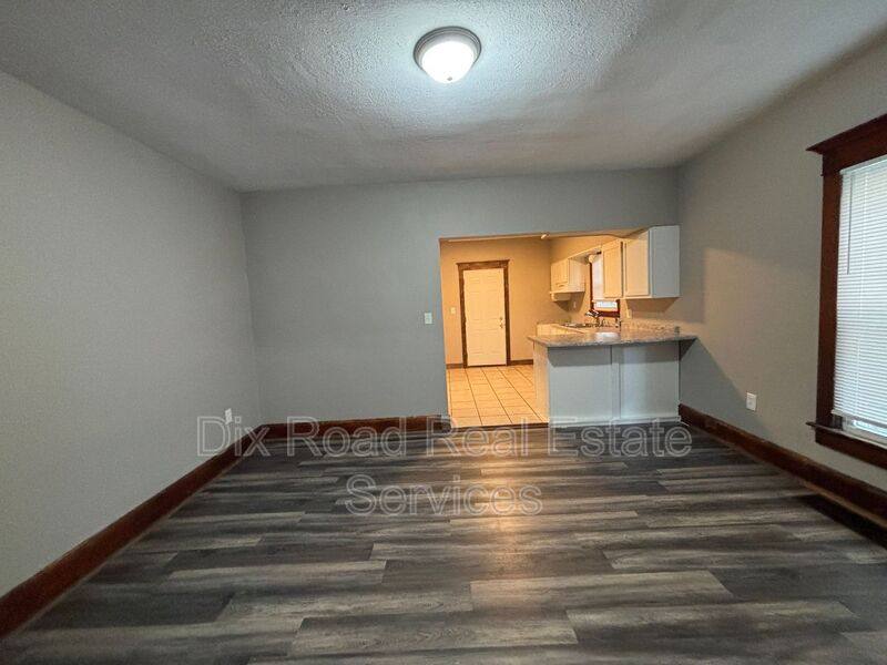 House for rent at 309 Moore St, Middletown, OH 45044