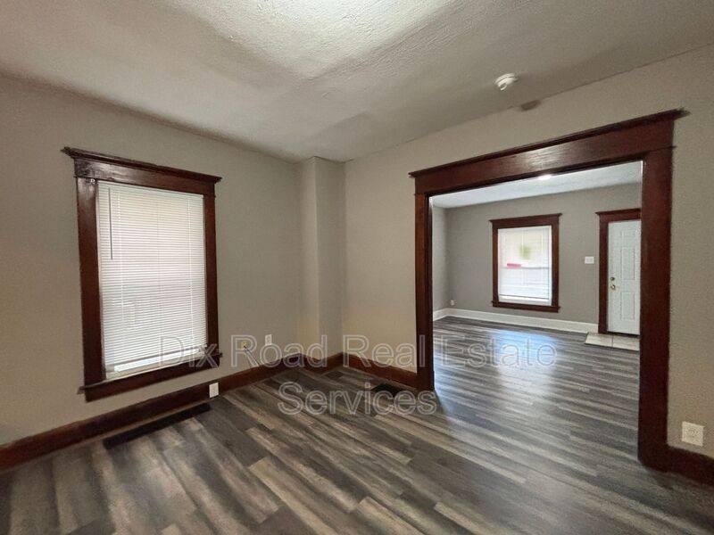 House for rent at 309 Moore St, Middletown, OH 45044