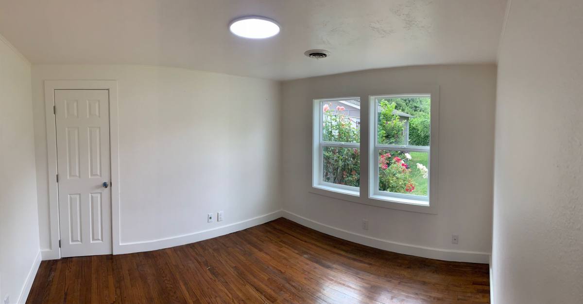 House for rent at 2510 SE Chestnut St, Portland, OR 97267