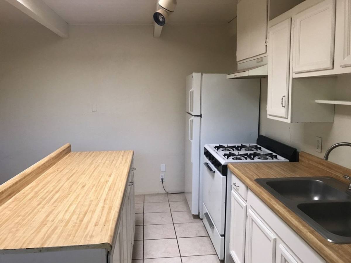 Apartment for rent at 836-838 Douglass Ave, Davis, CA 95616