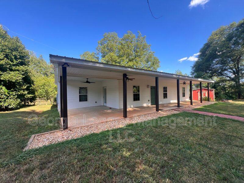 House for rent at 724 Brockton Rd, Jefferson, GA 30549