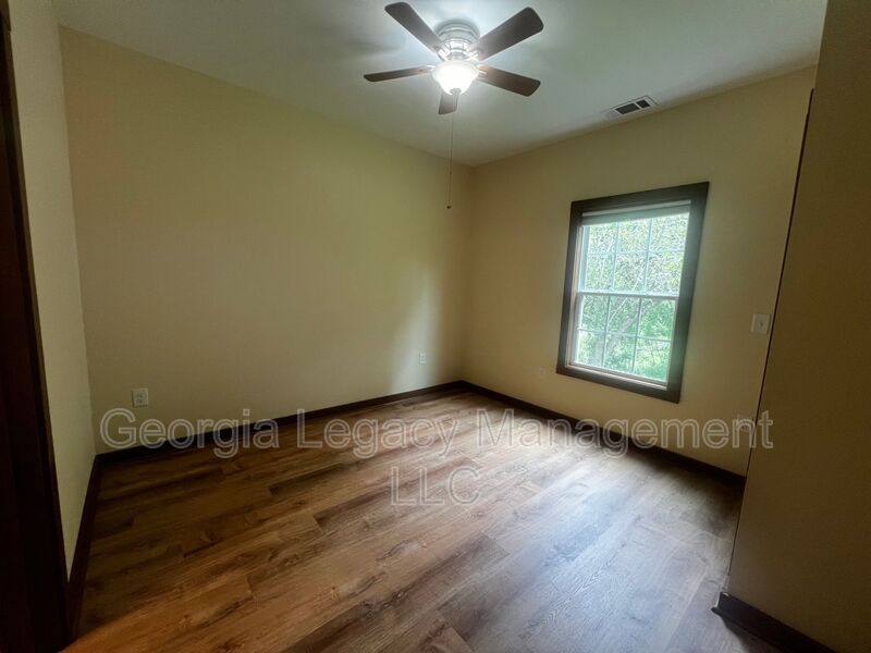 House for rent at 724 Brockton Rd, Jefferson, GA 30549