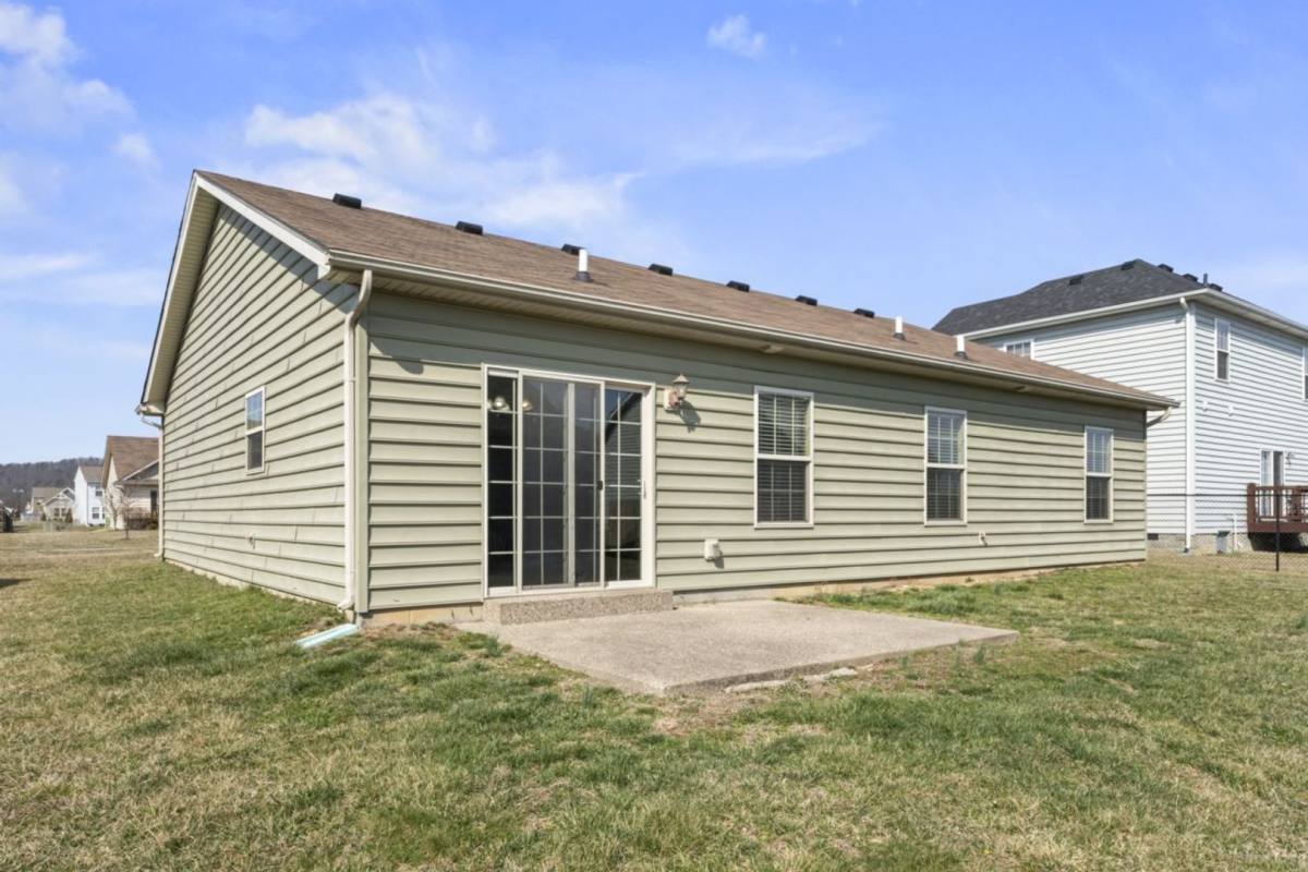 House for rent at 166 Boulders Court, Shepherdsville, KY 40165