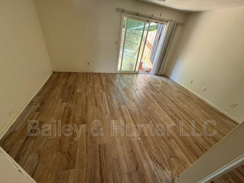 Townhouse for rent at 6012 Regent Manor, Lithonia, GA 30058