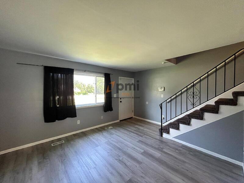 Townhouse for rent at 4059 W 73rd Ave #C, Merrillville, IN 46410