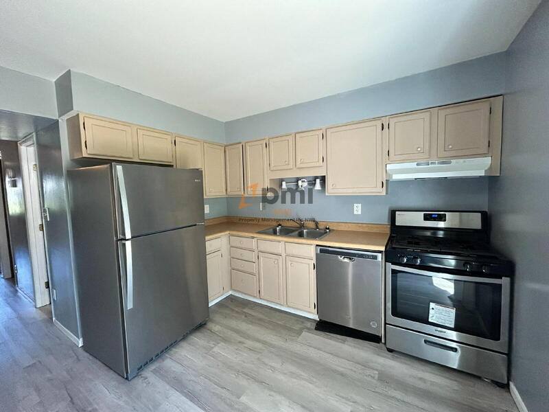Townhouse for rent at 4059 W 73rd Ave #C, Merrillville, IN 46410