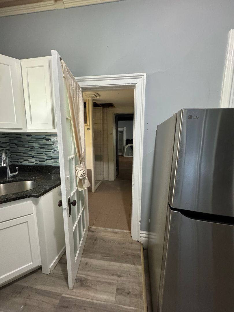 Apartment for rent at 2156 5th Ave, Troy, NY 12180