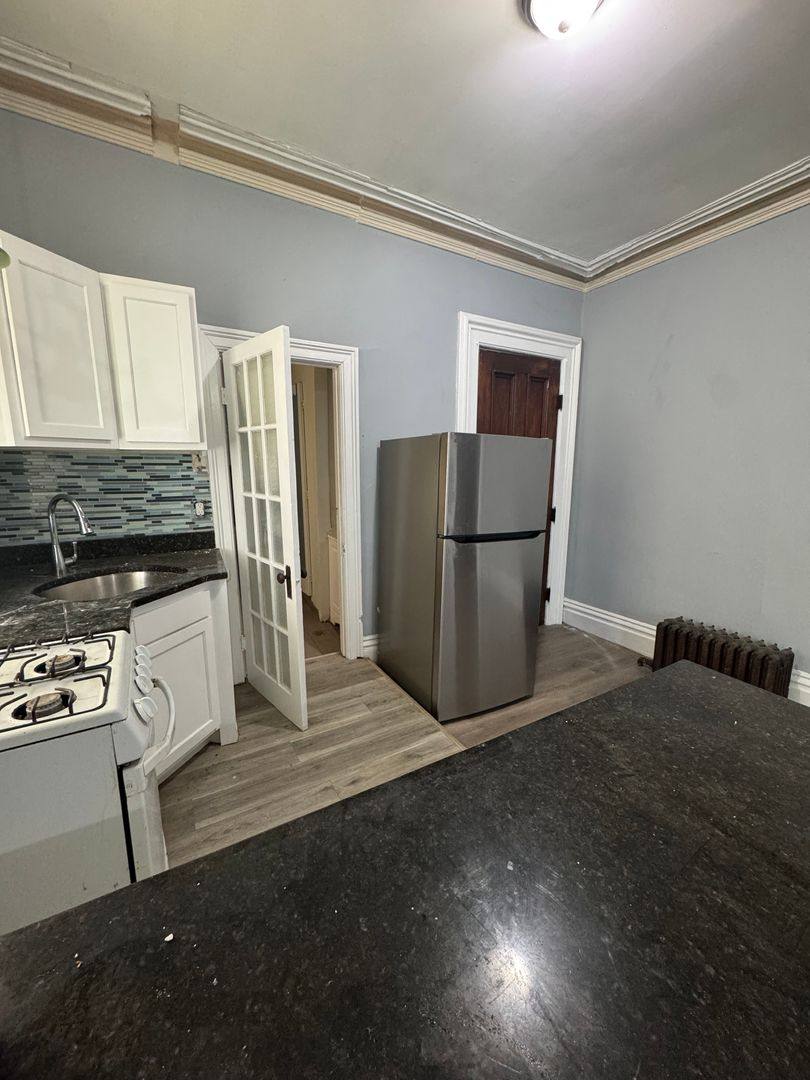 Apartment for rent at 2156 5th Ave, Troy, NY 12180