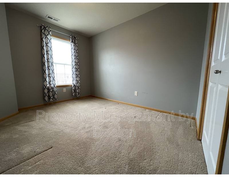 Townhouse for rent at 4536 NE McDougal Lane #1, Ankeny, IA 50021