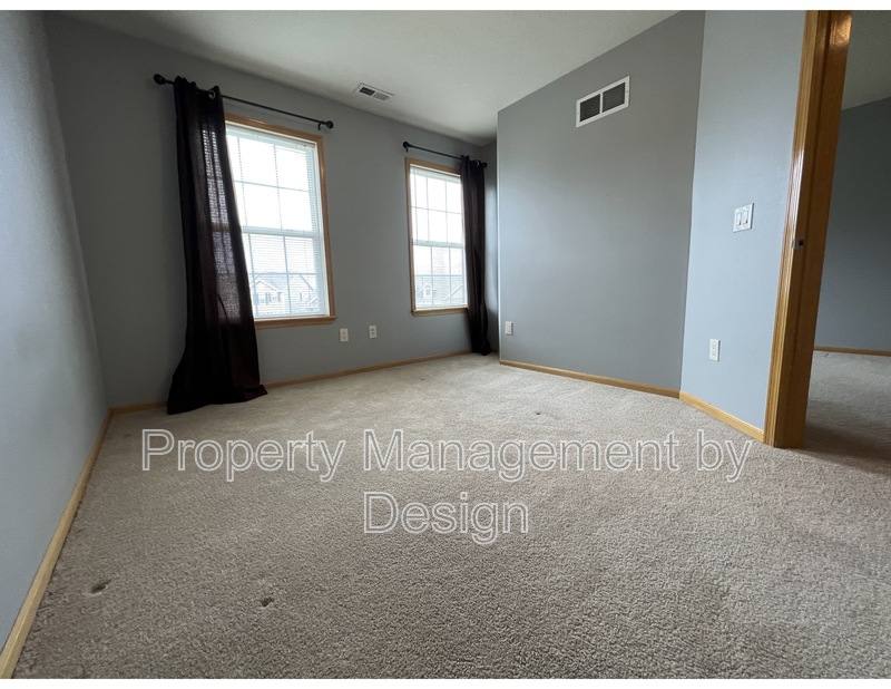 Townhouse for rent at 4536 NE McDougal Lane #1, Ankeny, IA 50021