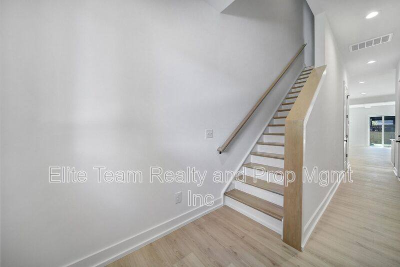 Apartment for rent at 511 Bowman Rd, Charlotte, NC 28217
